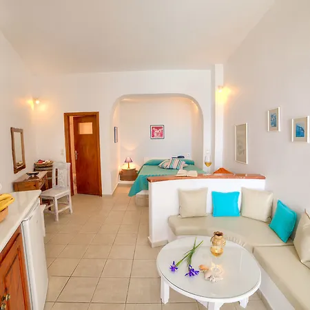 Kima Aparthotel Oia (Santorini)
